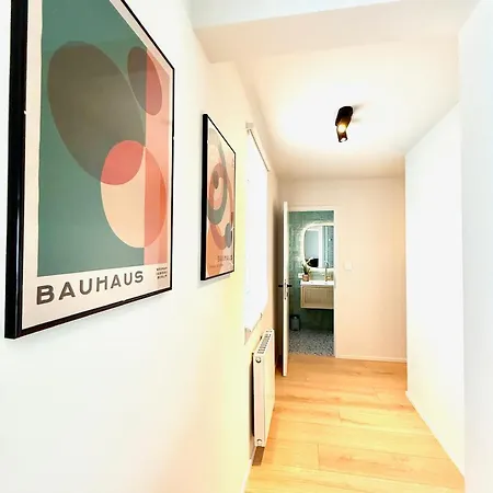 Apartment Sea , And Sun *